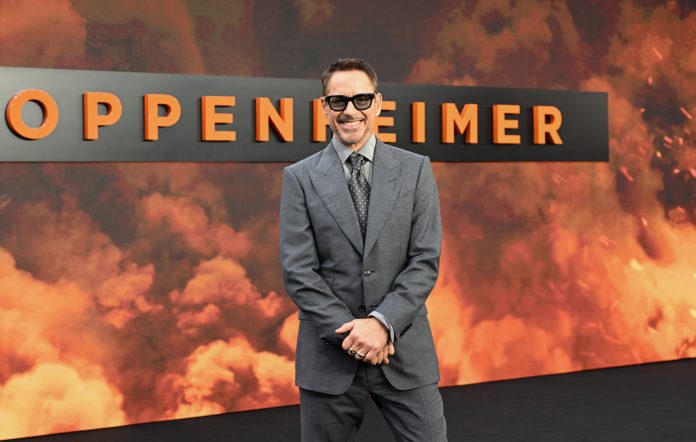 Robert Downey Jr e a polêmica ao vencer o Oscar 2024.
